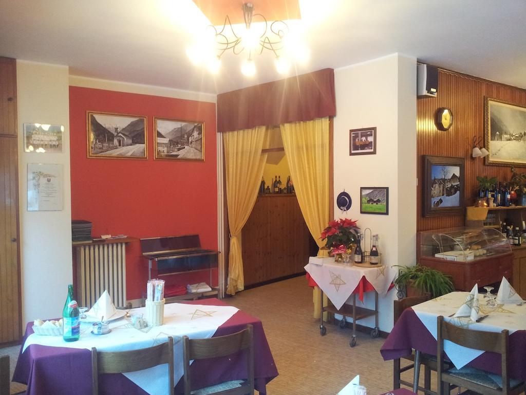 Mondo D'Oro Macugnaga Esterno foto
